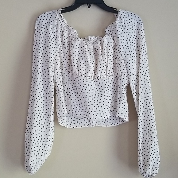 Society & Stitch Sweetheart Cropped Dot Blouse M - Picture 14 of 16